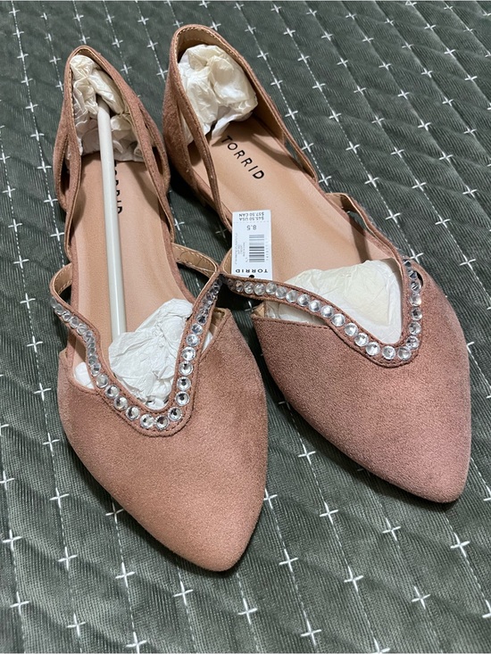 torrid Shoes - NWT Torrid Suede and Rhinestone Flats